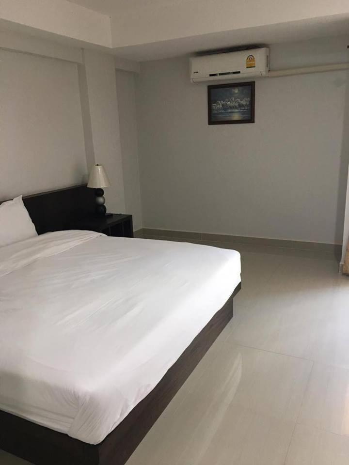 S.K.Airport Chiang Mai Hotell Exteriör bild
